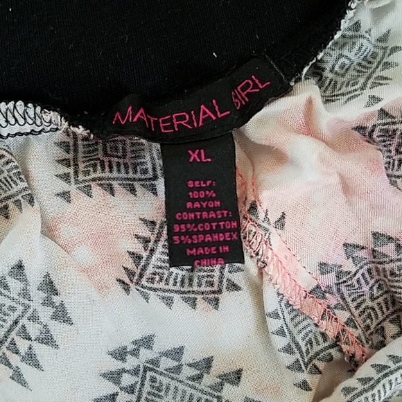 Aztec pants - Picture 3 of 3